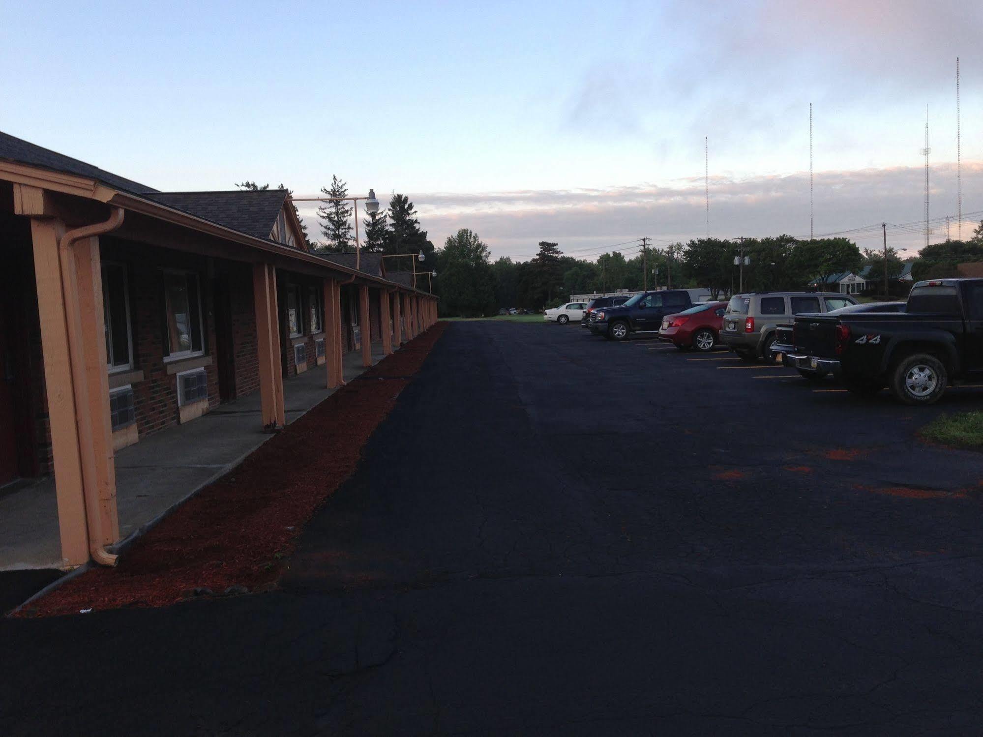 Mark Twain Motor Inn Elmira Exterior foto